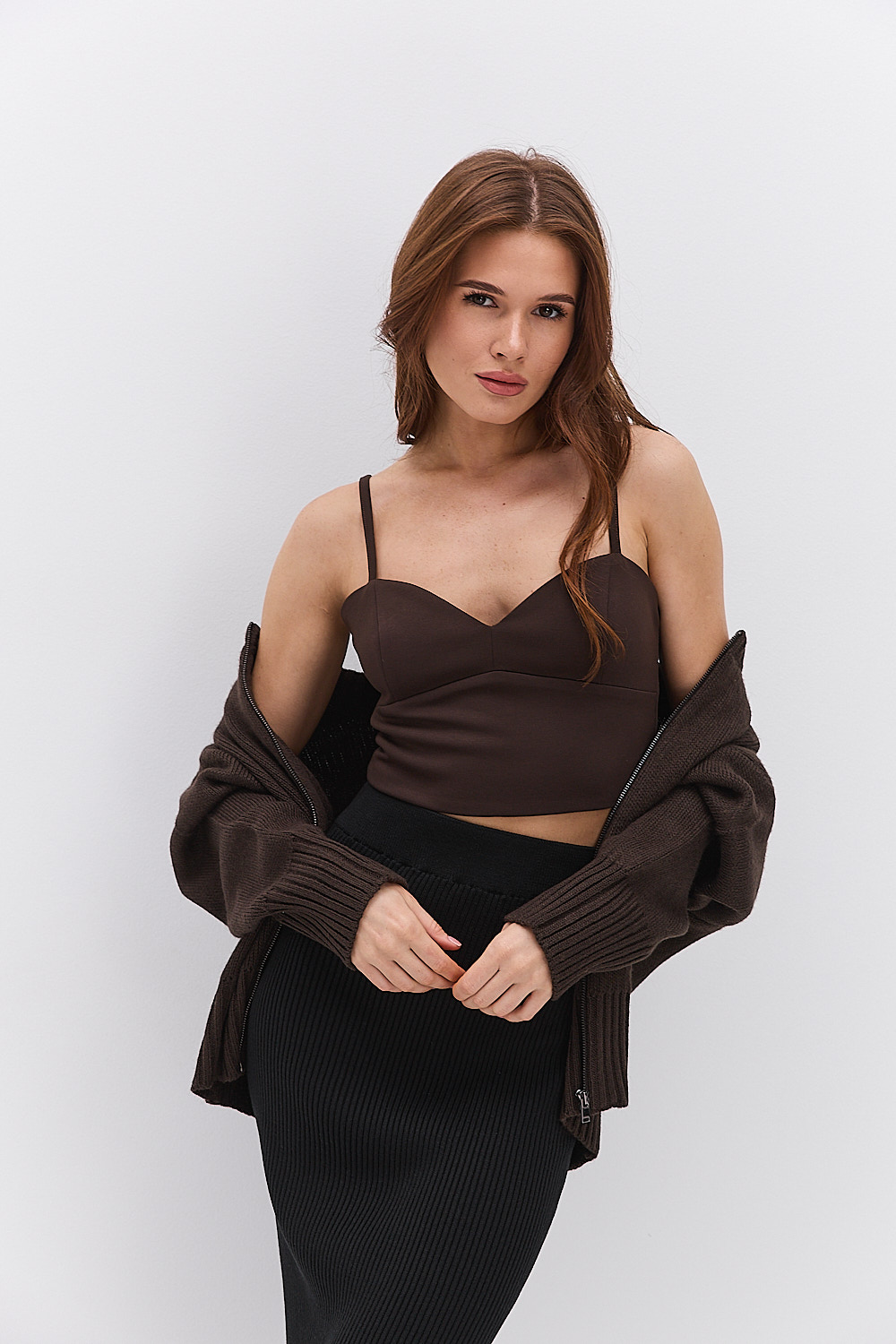 Короткий топ-бюст`є темно-шоколадний з блискавкою на спині