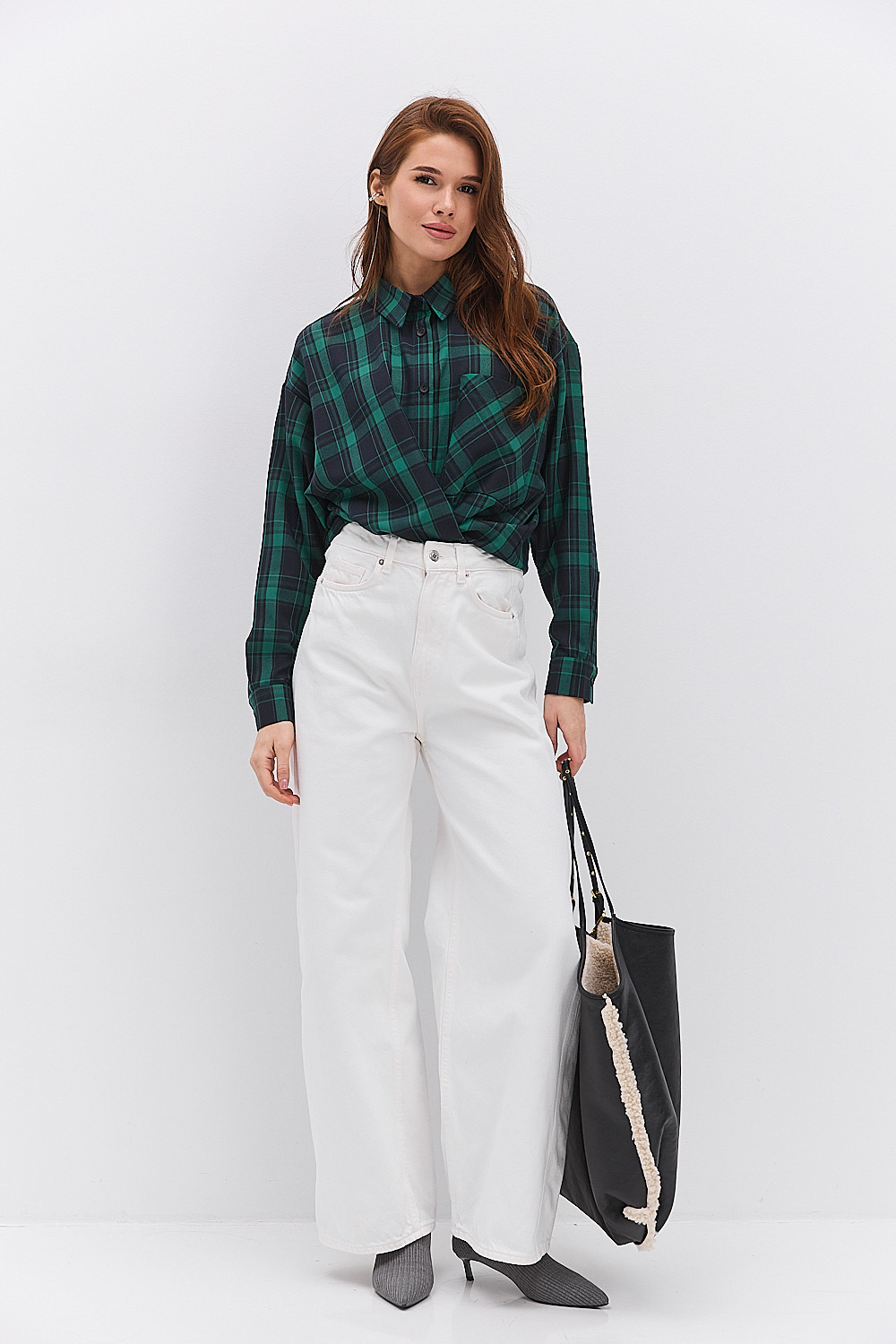 Жіноча картата сорочка зелена з кишенею на грудях