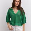 Жіноча oversize футболка поло зелена з машинної в`язки в сіточку
