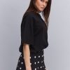 Жіноча oversize футболка чорна з гумкою внизу