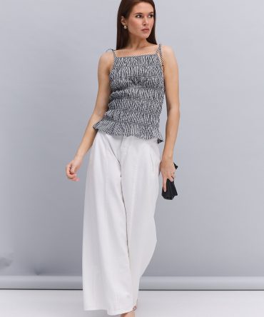 Жіночий топ з гумками чорний в дрібну клітинку